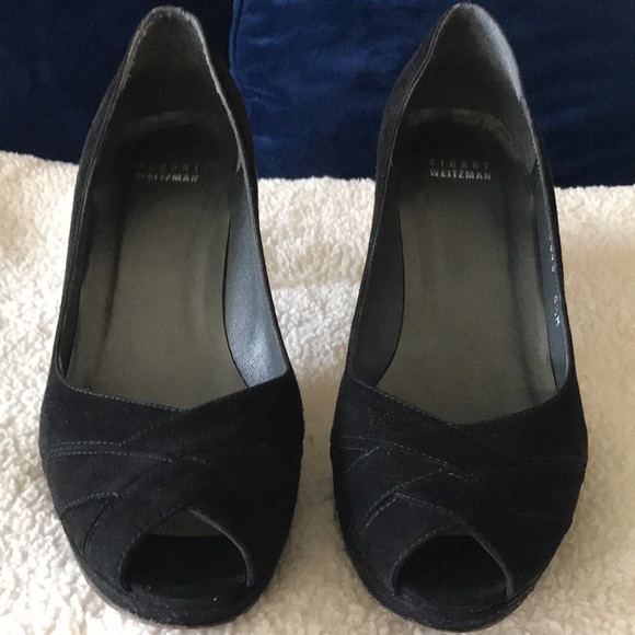 Stuart Weitzman suede, open toes shoes. - Picture 3 of 7